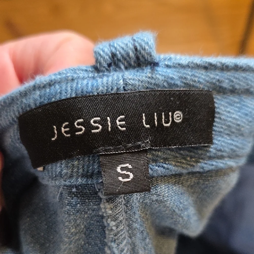 Jessie Liu Classic Blue Jean Shorts Size Small
